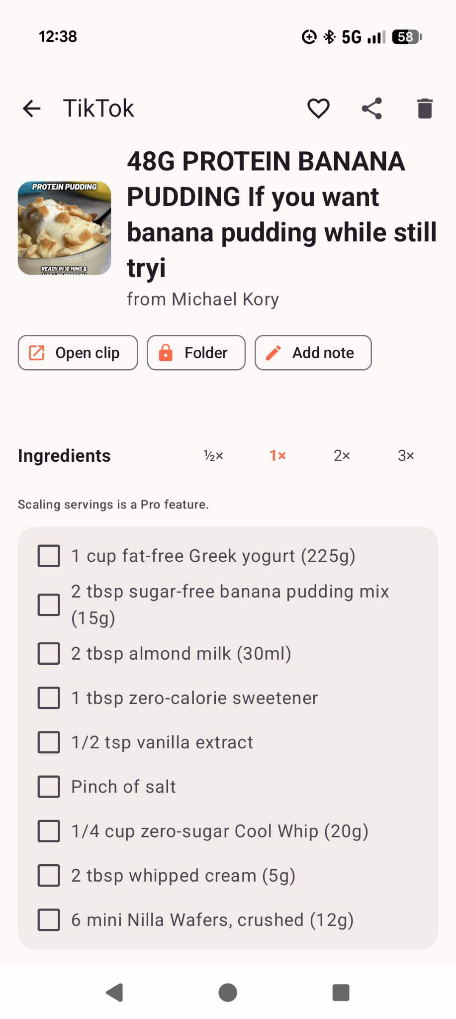 ClipKeeper recipe detail screen showing a saved banana pudding recipe with its full ingredient list and serving-size scaling options
